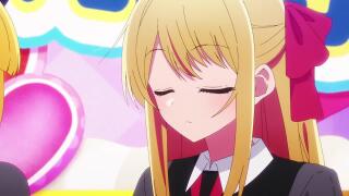 За булкой в магазин ходила 🍞