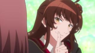 Есть здесь рядом отели？