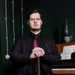 Антон Ярославцев